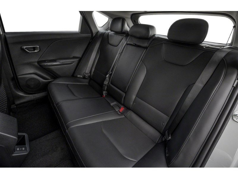 2026 Kia K4 Hatchback EX Interior Shot 5