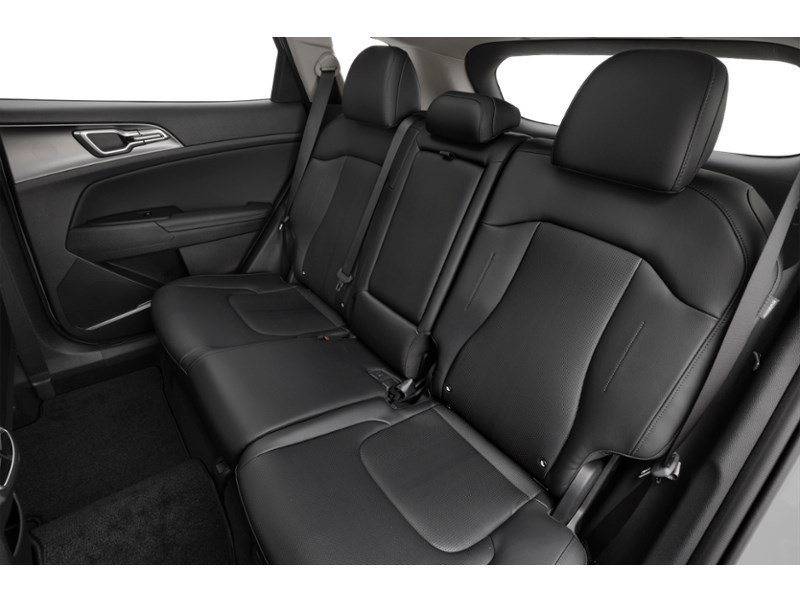 2026 Kia Sportage EX Interior Shot 5