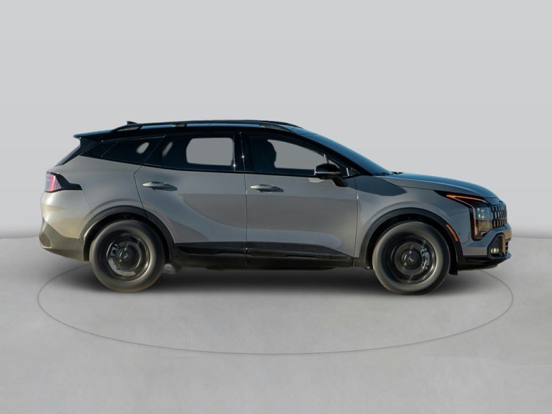 2026 Kia Sportage EX Premium w/Black Interior OEM Shot 2