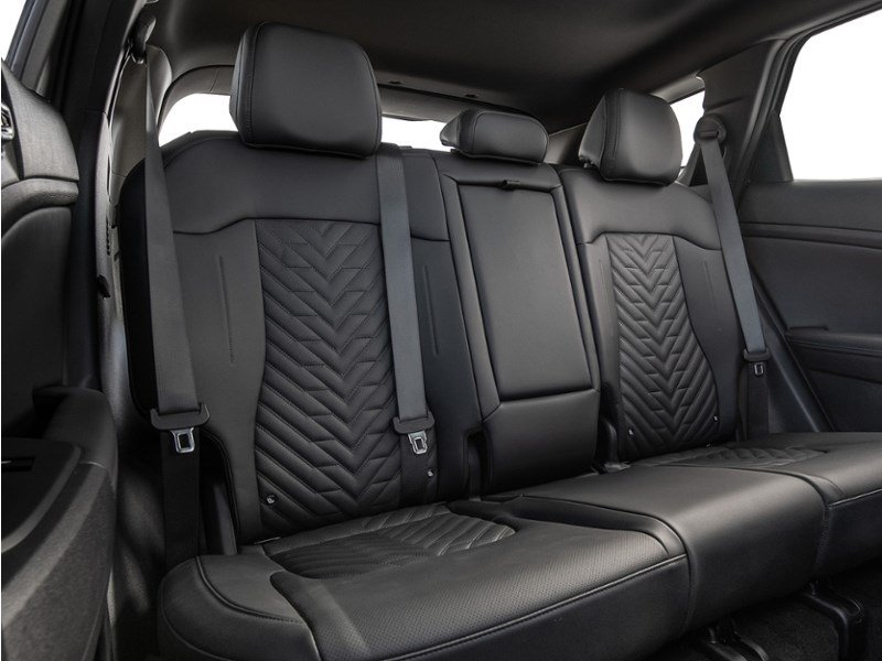 2026 Kia Sportage X-Line Limited w/Black Interior OEM Shot 6