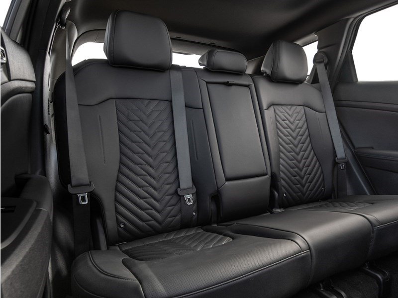2026 Kia Sportage X-Line AWD OEM Shot 6