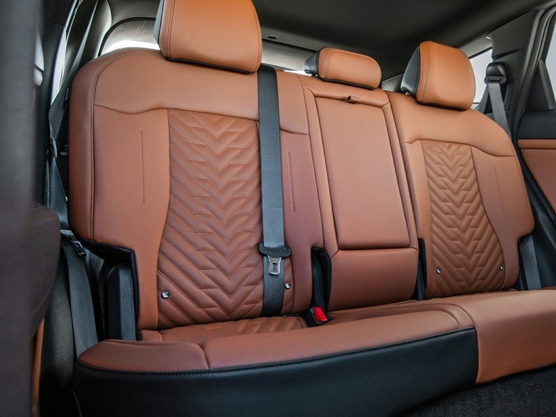 2026 Kia Sportage PHEV EX OEM Shot 4