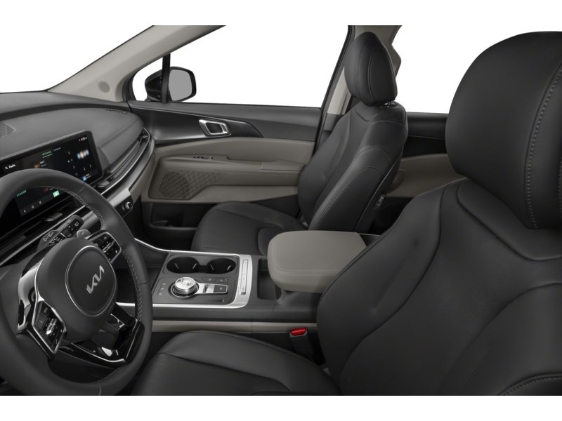2027 Kia Carnival HEV LX+ Interior Shot 4