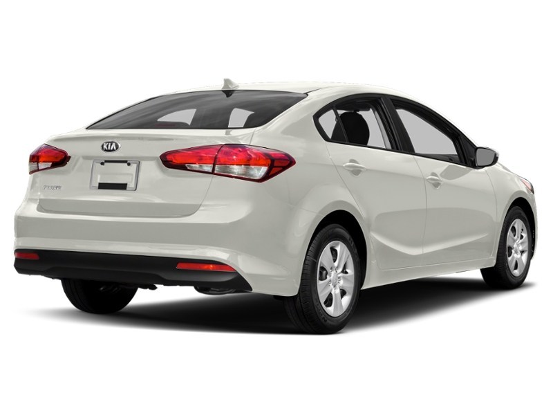 2018 Kia Forte LX (A6) Snow White Pearl  Shot 6