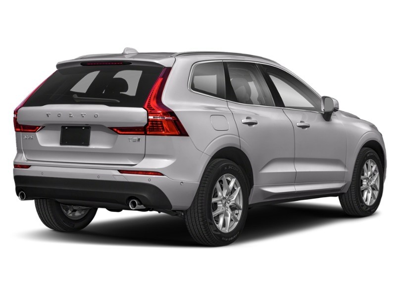 2019 Volvo XC60 T6 Inscription Bright Silver Metallic  Shot 2