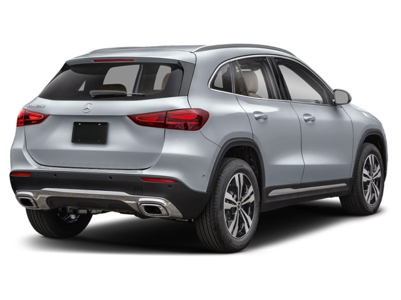 2026 Mercedes-Benz GLA 250 Base High-Tech Silver Metallic  Shot 2